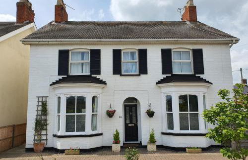 The Beaches, 23 Trusthorpe Road - Foto 1