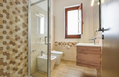 Lovely Home In Santa Venerina With Wifi - Foto 34