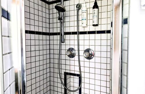 The Blue Door - Foto 16