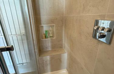 Newly renovated apartment with air conditioner in Neuilly-sur -Seine - Foto 19