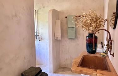 Casa 5A - Refúgio Intimo e privado com design e pátio acolhedor - Foto 17