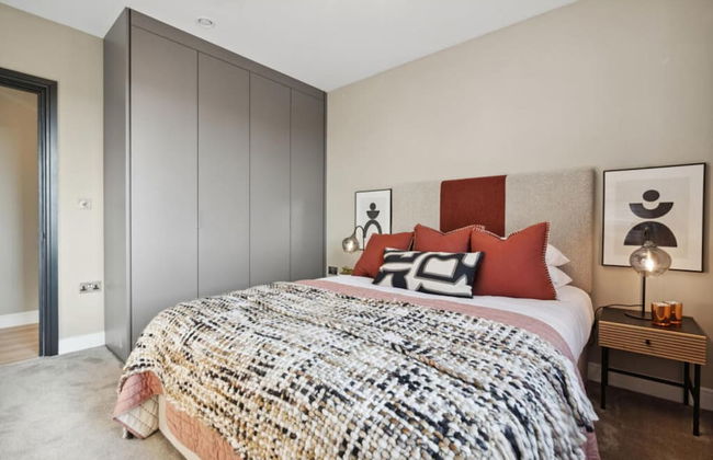 02 Arena - Luxury 2 Bed Double En-suite W/balcony - Foto 2