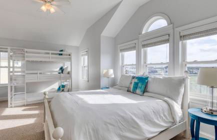 Sleeps 28 Beachfront w/ Pool, Hot Tub, Game Room Atlantic Watch by Avantstay - Foto 50