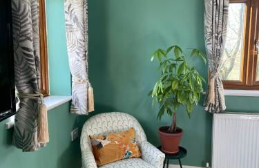 Hardy View Farm House - Photo 59