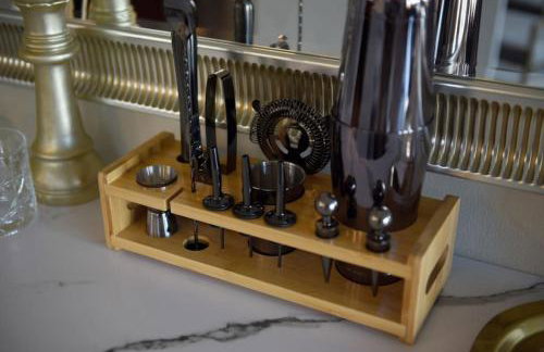 HostWise Stays - Grandview Balcony with Stunning Skyline Views - Foto 27