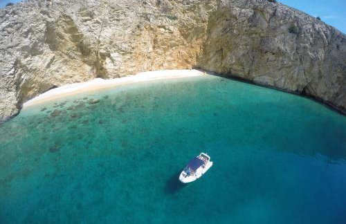 Villa Cecilia - 4 bedrooms, 4 bathrooms, heated inside pool, gym - Photo 36