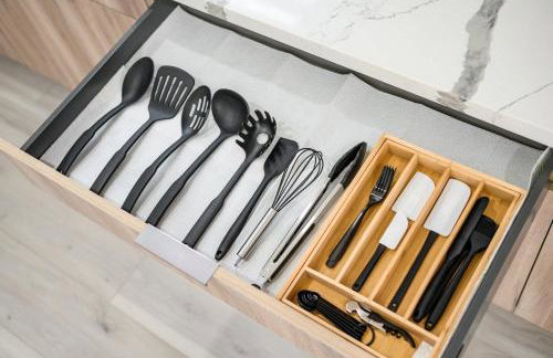 Modern New 3B Home Fully Stocked & Cozy & Sunlight - Foto 45