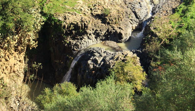 Vista aérea de las cascadas de Ossena