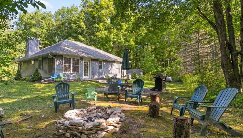 Blue Bear Cottage at Simple Life Rentals - Foto 4