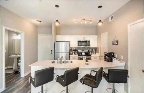 Charming 1,100 sq ft apartment near to The Shops at Legacy - Foto 7