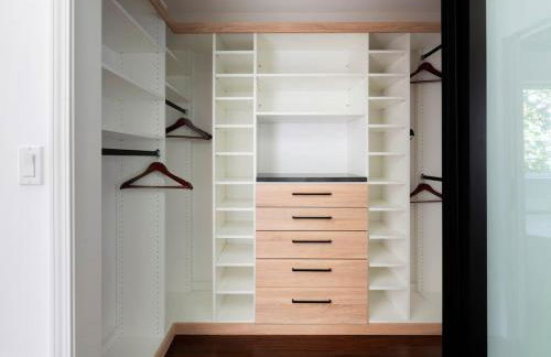 Sun-Drenched Spanish Manor Home in Mar Vista - Foto 36