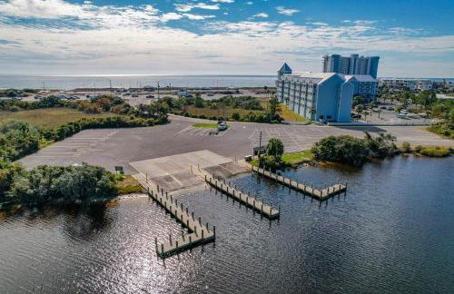 Cozy 2bd/2ba w/ View, Sleeps 6 - Photo 6