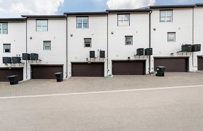 Waverly by Avantstay Nashville-inspired Townhome w/ Luxury Kitchen, Pool Table - Foto 10