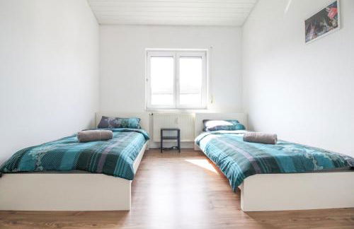 nJoy! Sunny Apartment Göppingen - Balkon & Parkplatz - Foto 1