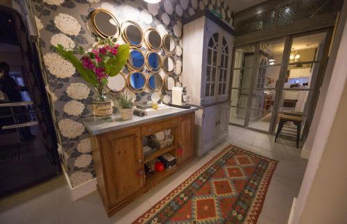 Awesome Penthouse - Photo 24