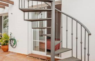 Casa Lidia, bonito y cómodo ático con rooftop privado, impresionantes vistas mar, montaña y jacuzzi - Foto 12