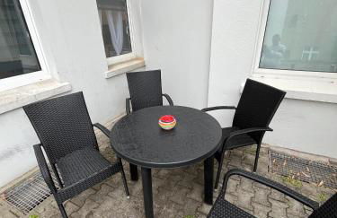 Best Preis Stadtperle 1- Stadtzentrum Wittenberge Modernes Ambiente max 3 Personen Einzelzimmer voll ausgestattet mit MagentaTV, WLAN, Waschmaschine - Foto 23