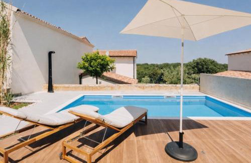 Heritage New Stone Villa Allegra - Private Swimming Pool & Garden - Foto 2