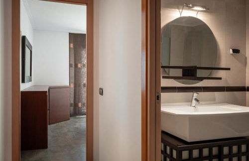 AT021 Apartment with pool in front of the beach - Foto 13