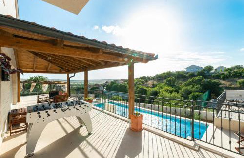 Modern Rustic Villa Kate - Foto 33