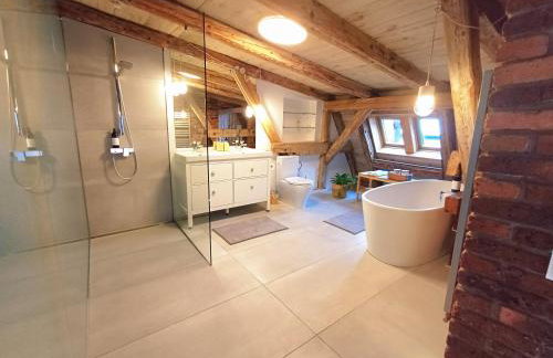 The City Barn Katowice - Spacious Loft In The City Center - Foto 27