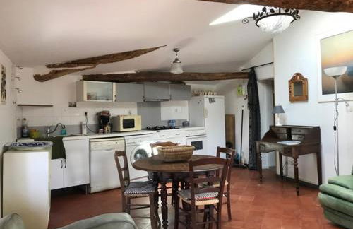 Place du village Haute Provence - Foto 3