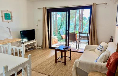 Apartamento con vistas al mar entre pinos - Photo 2