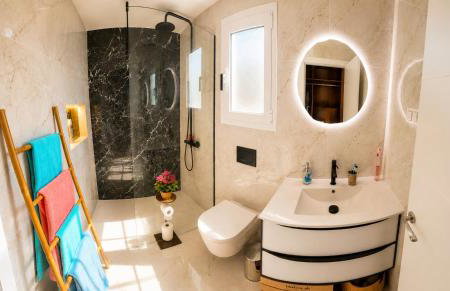 Alma Nomada Villa with Heated Pool & Solarium & BBQ & Chillout Ideal for families - Foto 8