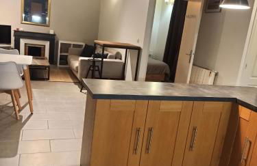 Le Bourguignon - Proche centre ville et Tram - Foto 6