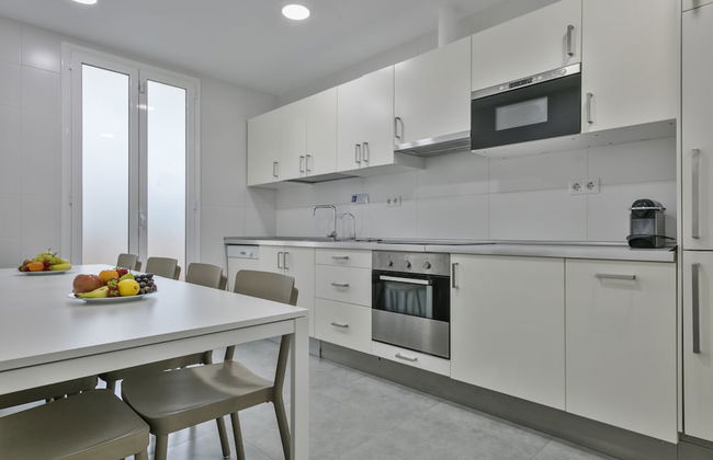 Stay Together Barcelona Apartments - Photo 41