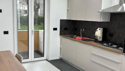 Ilary Hause - Photo 2