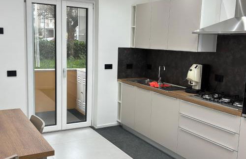 Ilary Hause - Photo 2