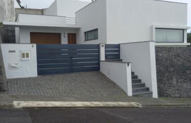 Deluxe House - Photo 9