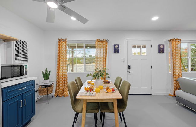 Fable by Avantstay 2 Unique Spaces, w/ Bowling, Hot Tub, Fire Pit, Large Yard - Photo 8