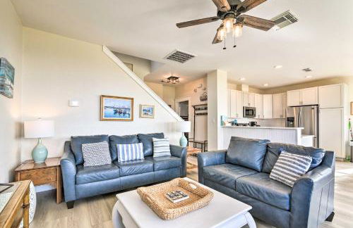 Breezy Galveston House with 2 Decks and Ocean Views! - Foto 4