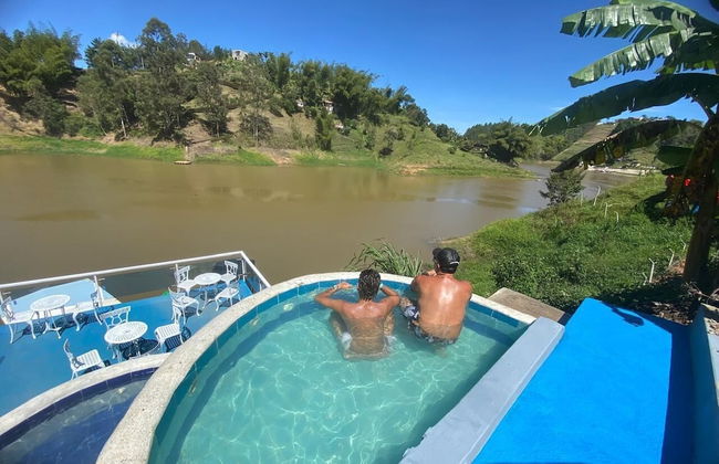 Hotel y Termales Castillo del Lago - Foto 40