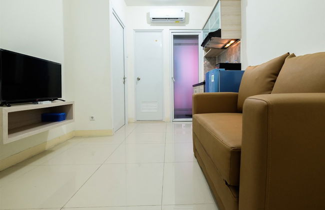 Comfortable 2BR Green Pramuka Apartment - Foto 1