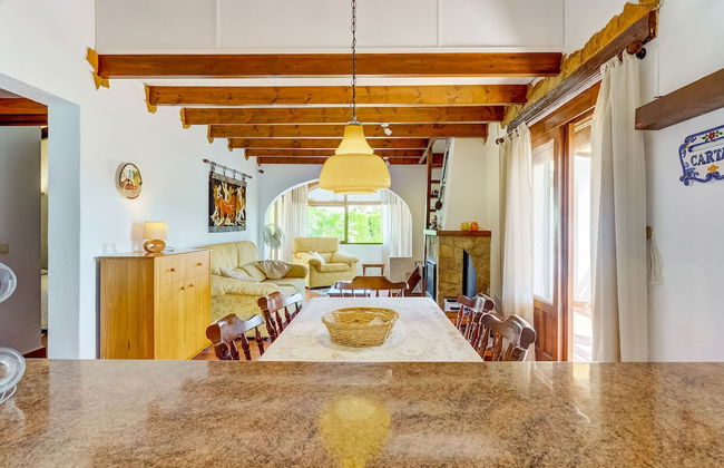 Serene Villa in Calpe With Private Swimming Pool - Photo 31