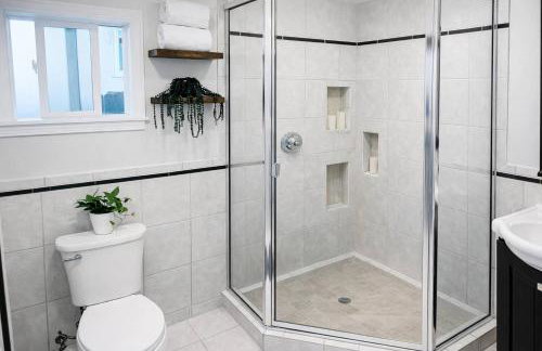 Spacious 3BR w/ Large Backyard | Near SF & OAK - Foto 16