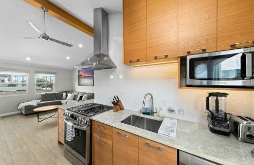 Modern Newly Renovated 2BR Apt in Heart of Ocean Beach - Foto 2