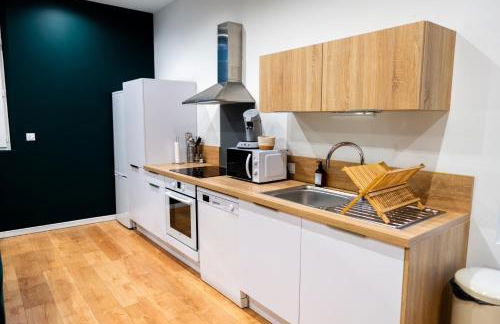 Grand loft familial 4 chambres avec parking privé - Foto 22