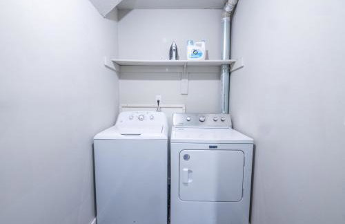 Roasted Blue - 8 min to KU & Mass - Photo 31