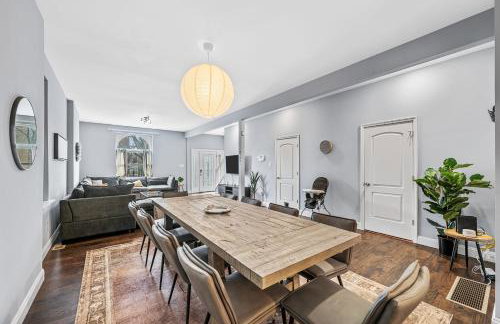 The Modern Family Retreat ABODEbucks - Foto 8