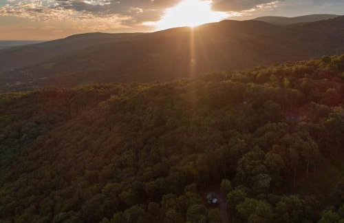 Hideaway Tiny Cabin, Hot Tub, View, Firepit - Foto 28