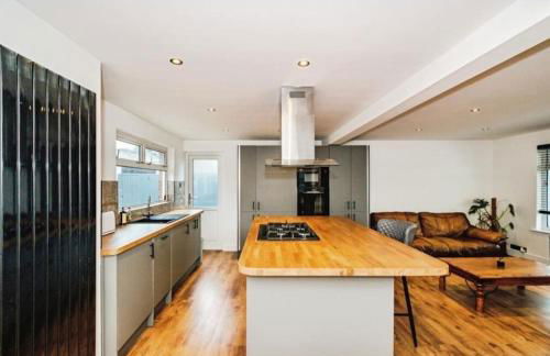 South Downs Retreat - Photo 5