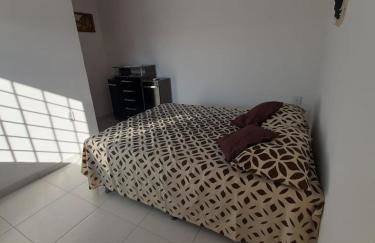 Apt com ótima localização, com Wi-fi, próximo do Shopping e Aeroporto - Foto 10