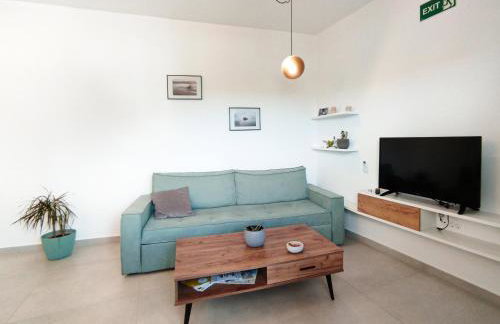 Silver Cozy Getaway - 3 Pearls Pool Retreat - Photo 10