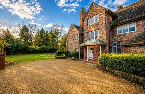 The GreyStoke Mansion With Private Grounds - Foto 3