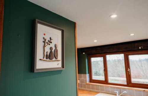 Woodpecker Lodge- A Pet Friendly Rural Retreat - Photo 17