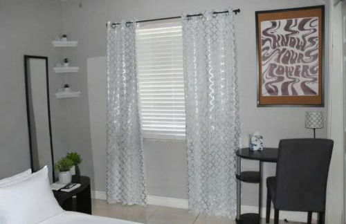 Charming Modern Valrico Getaway - Pets Welcome - Foto 43